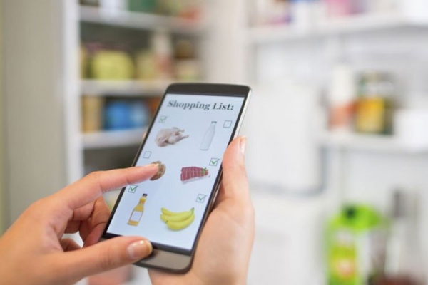 «Сбербанк» запатентовал холодильник, следящий за количеством продуктов и их сроком годности
