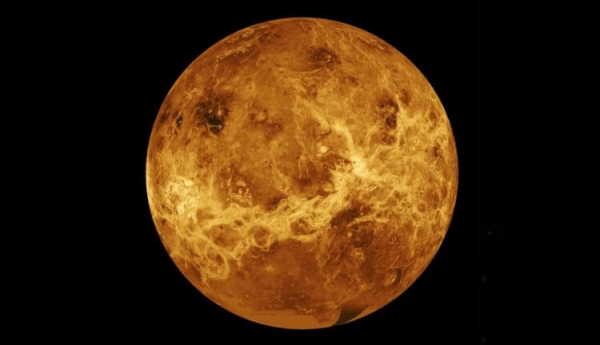Венера превратилась в адскую планету из-за приливов древних океанов